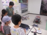 夏休み子どもロボット教室in県庁が実施されました