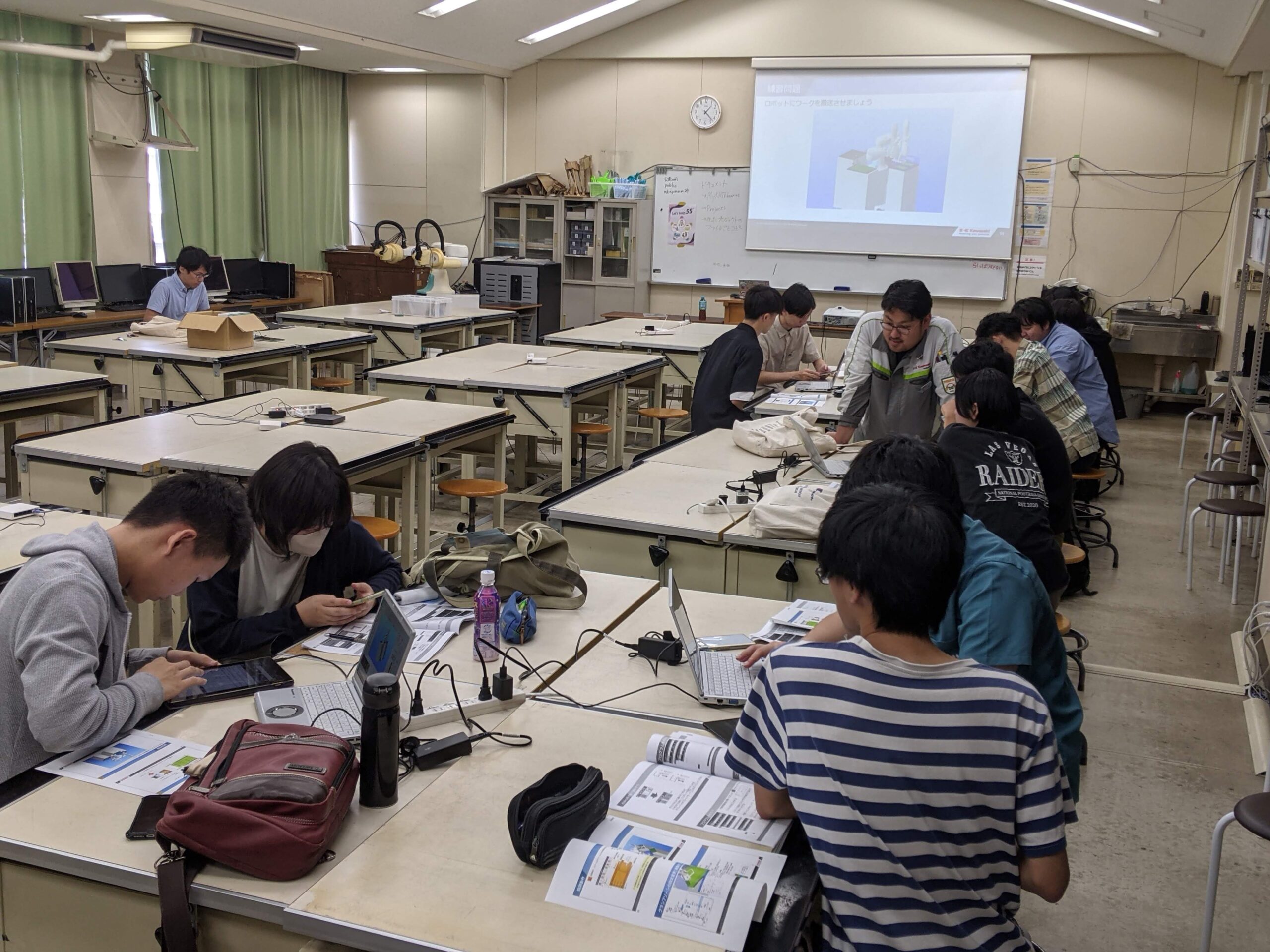 シミュレーション演習の様子 